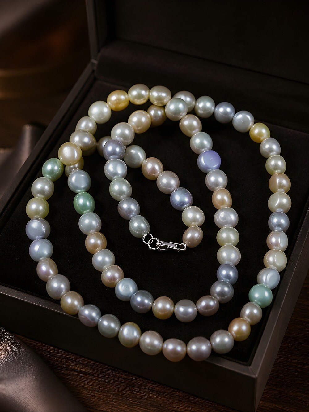 (LIKE NEW) Fresshwater Pastal Multi Color Pearls